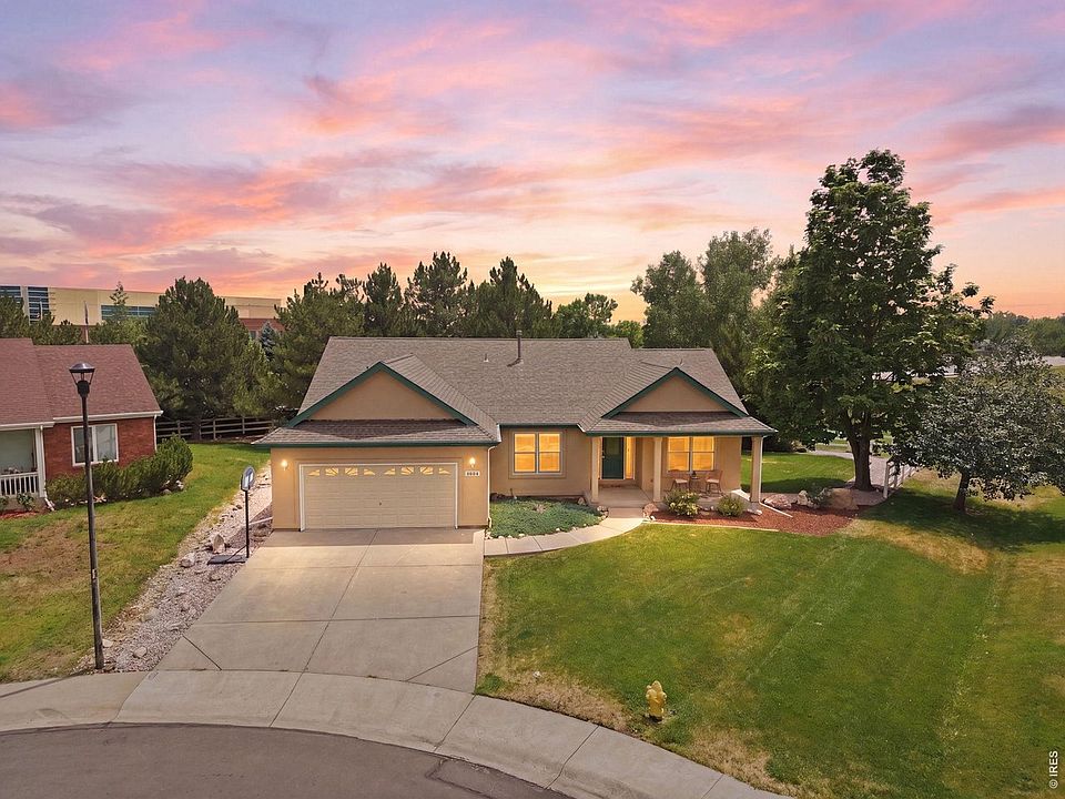 1st image of 3926 Ridgeway Ct