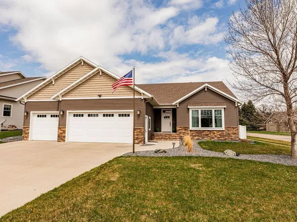 126 37th Ave E, West Fargo, ND 58078