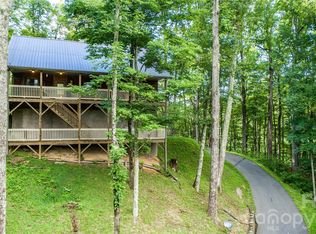 70 Double Back Ln, Mars Hill, NC 28754