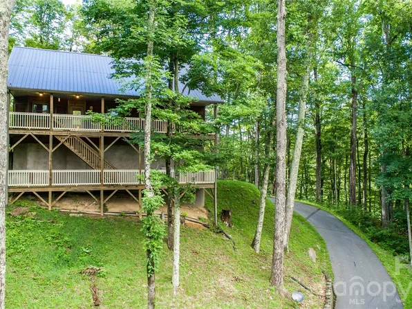 70 Double Back Ln, Mars Hill, NC 28754