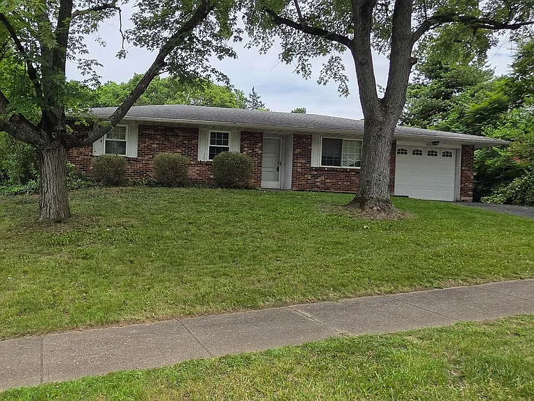 5011 Longford Rd — Photo 1