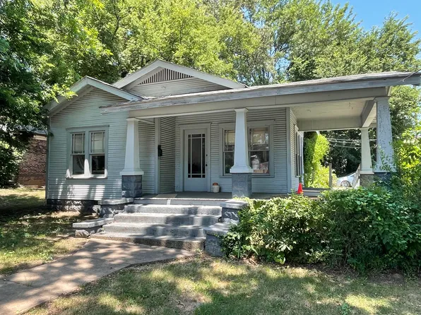 800 W Main St, Clarksville, AR 72830