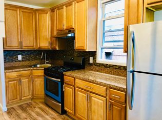 2420 Tratman Ave, Bronx, NY 10461