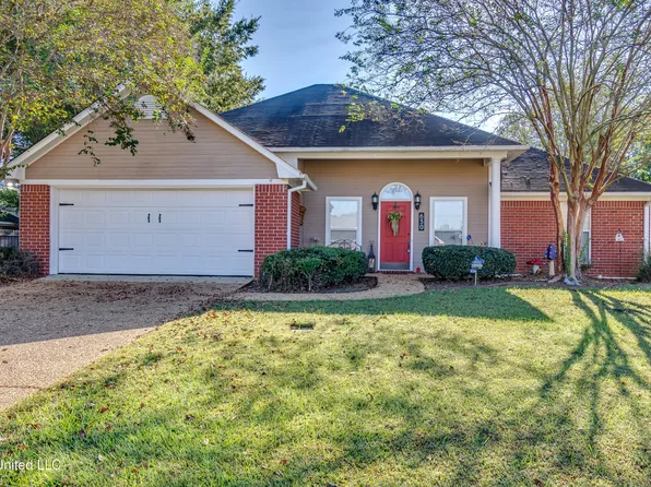 630 Summer Pl, Flowood, MS 39232