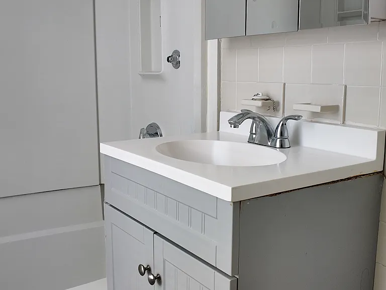 27 Salem St #2 — Photo 15