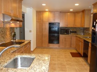 2735 S Kendall Way, Denver, CO 80227