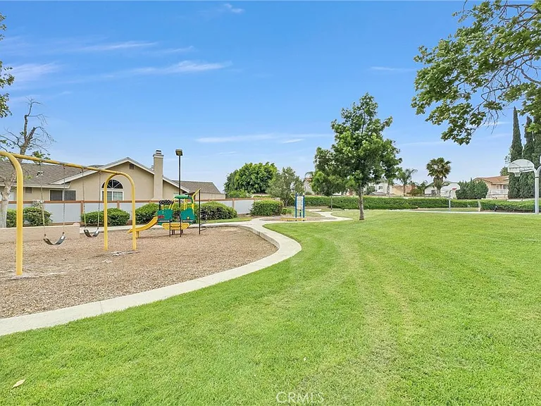 3121 E Genoa Ct #K — Photo 32