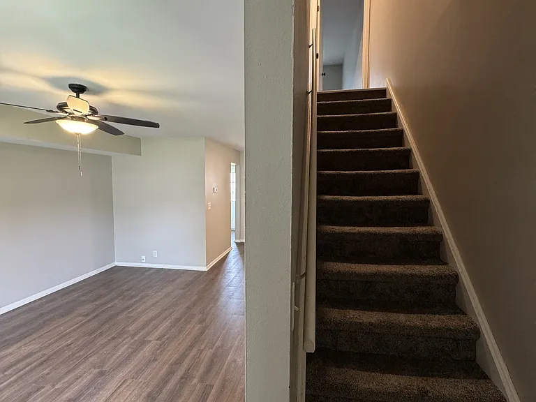415 S Kentucky St — Photo 5