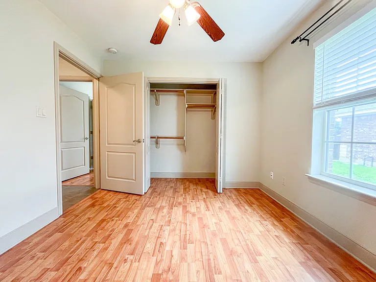 6000 Boxelder Trl — Photo 21