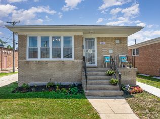1413 Memorial Dr, Calumet City, IL