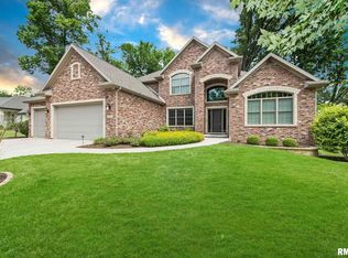 6505 W Stonebrook Dr, Edwards, IL 61528