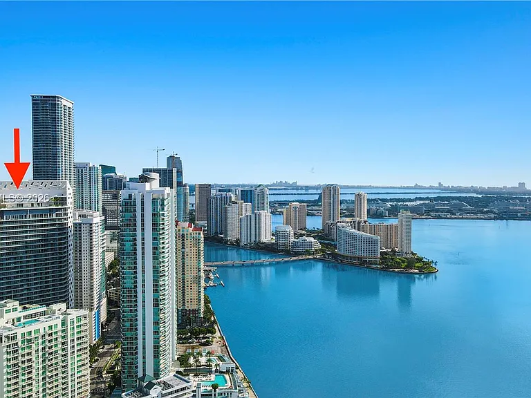 1300 Brickell Bay Dr #10 — Photo 1