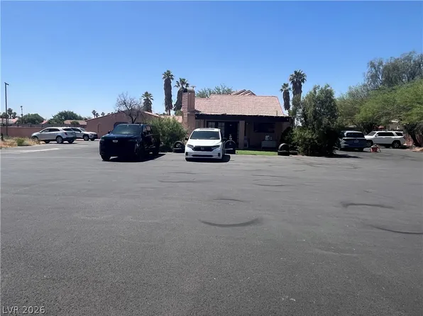 6265 W Russell Rd, Las Vegas, NV 89118