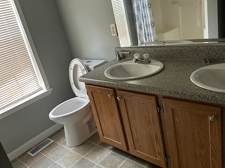 6643 Wagon Dr — Photo 12