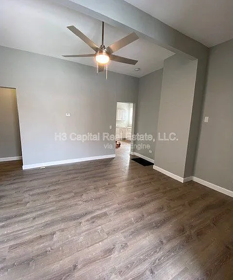 408 W Clay St — Photo 4
