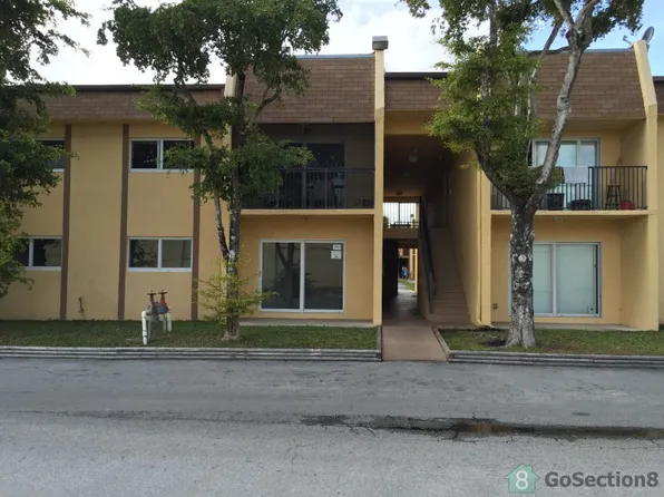 2920 NW 55th Ave APT 1C, Fort Lauderdale, FL 33313