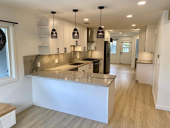 Beautiful kitchen with gas stove