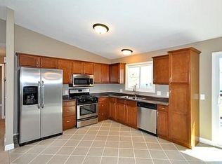 7700 Queen Ave N, Brooklyn Park, MN 55444