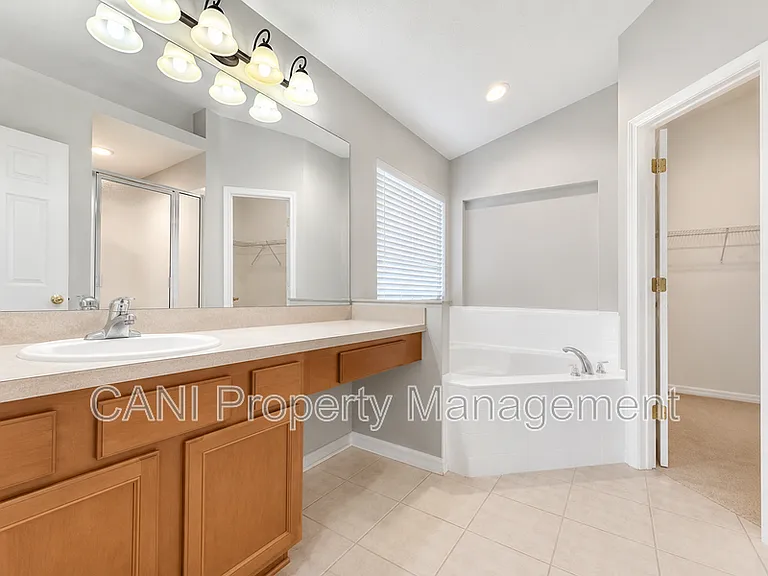 139 Hypolita Ave — Photo 13
