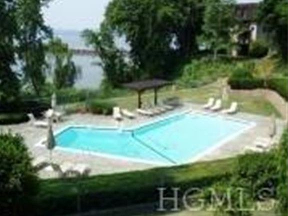 5th image of 619 Kemeys Ave #619