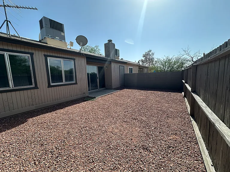 5130 S Montana Pl — Photo 7