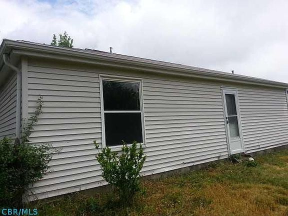 3rd image of 1911 Barnard Dr