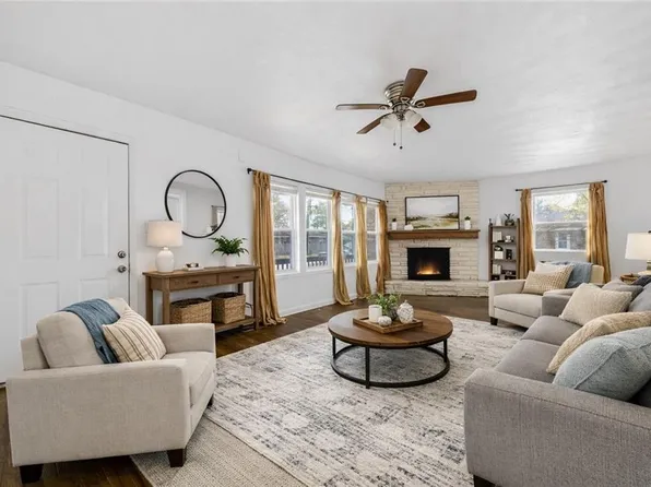 4904 Holly Rd, Portsmouth, VA 23703