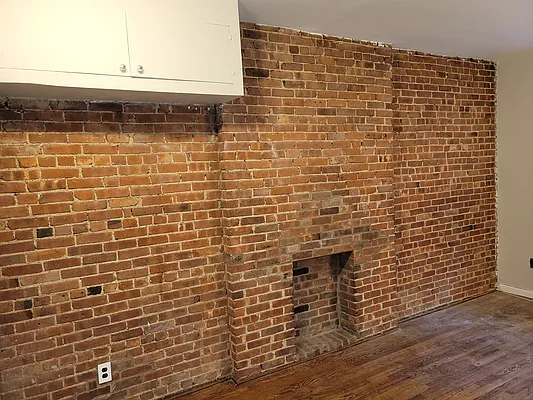 Rented by OGI Management | media 22