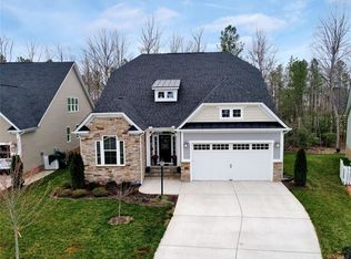 17525 Great Falls Cir, Moseley, VA 23120