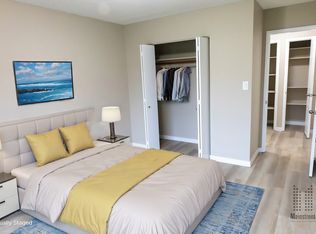 9545 College St #1-BEDROOM, Chilliwack, BC V2P4M2