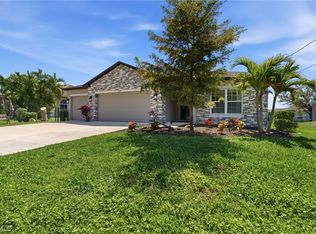 2714 SW 3rd Ln, Cape Coral, FL 33991