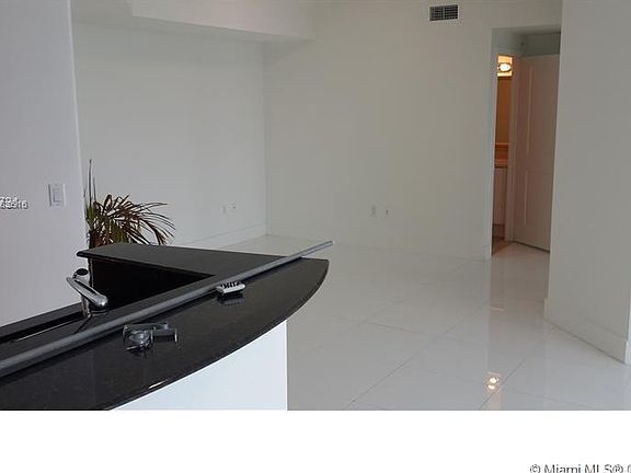 4th image of 7910 Harbor Island Dr APT 908