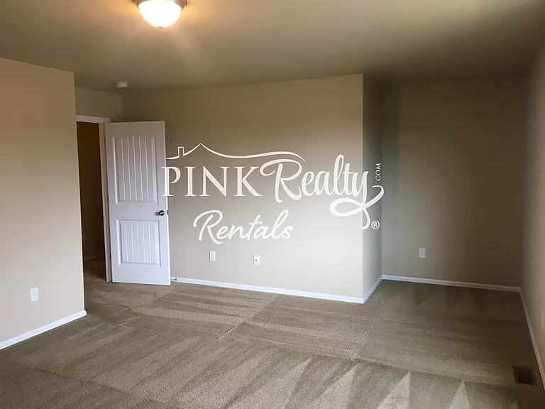 2317 Washo Cir — Photo 31