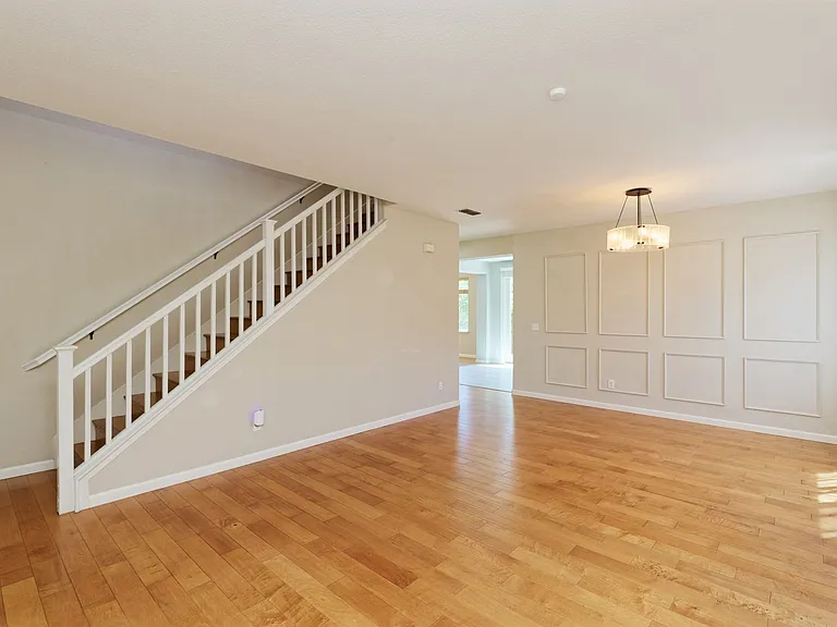 1012 Trailside Dr — Photo 5