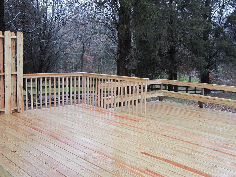2nd image of 2144 Woodville Pike