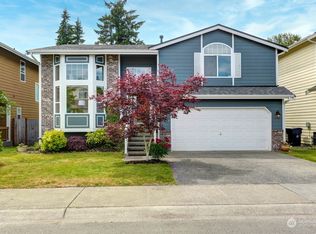 1326 238th Pl, Bothell, WA 98021