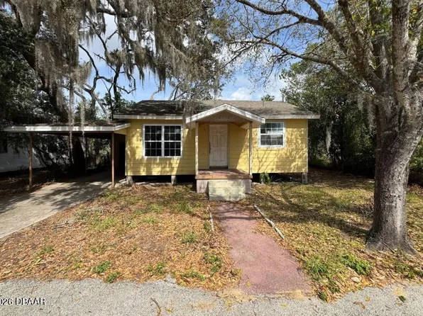 4718 2nd St, Sebring, FL 33870