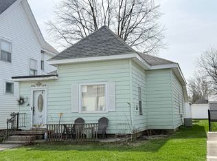 109 W Wabash St, Converse, IN 46919