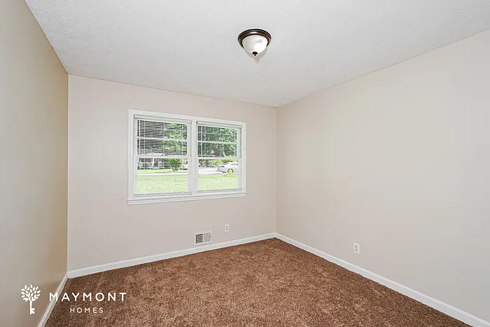 310 Sunset Dr — Photo 13