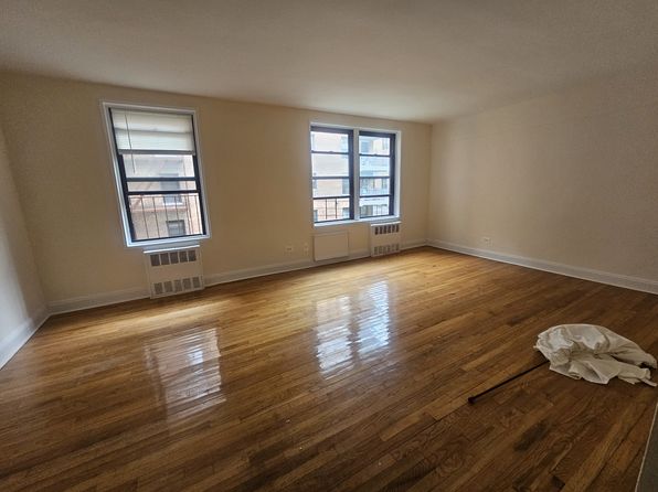 (undisclosed Address)