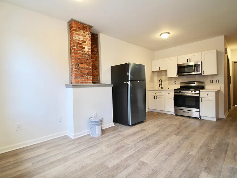 3150 Emerald St #2 — Photo 6