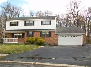 38 Chancellor Dr, Newark, DE 19713