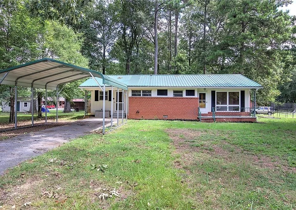 113 Burton Dr