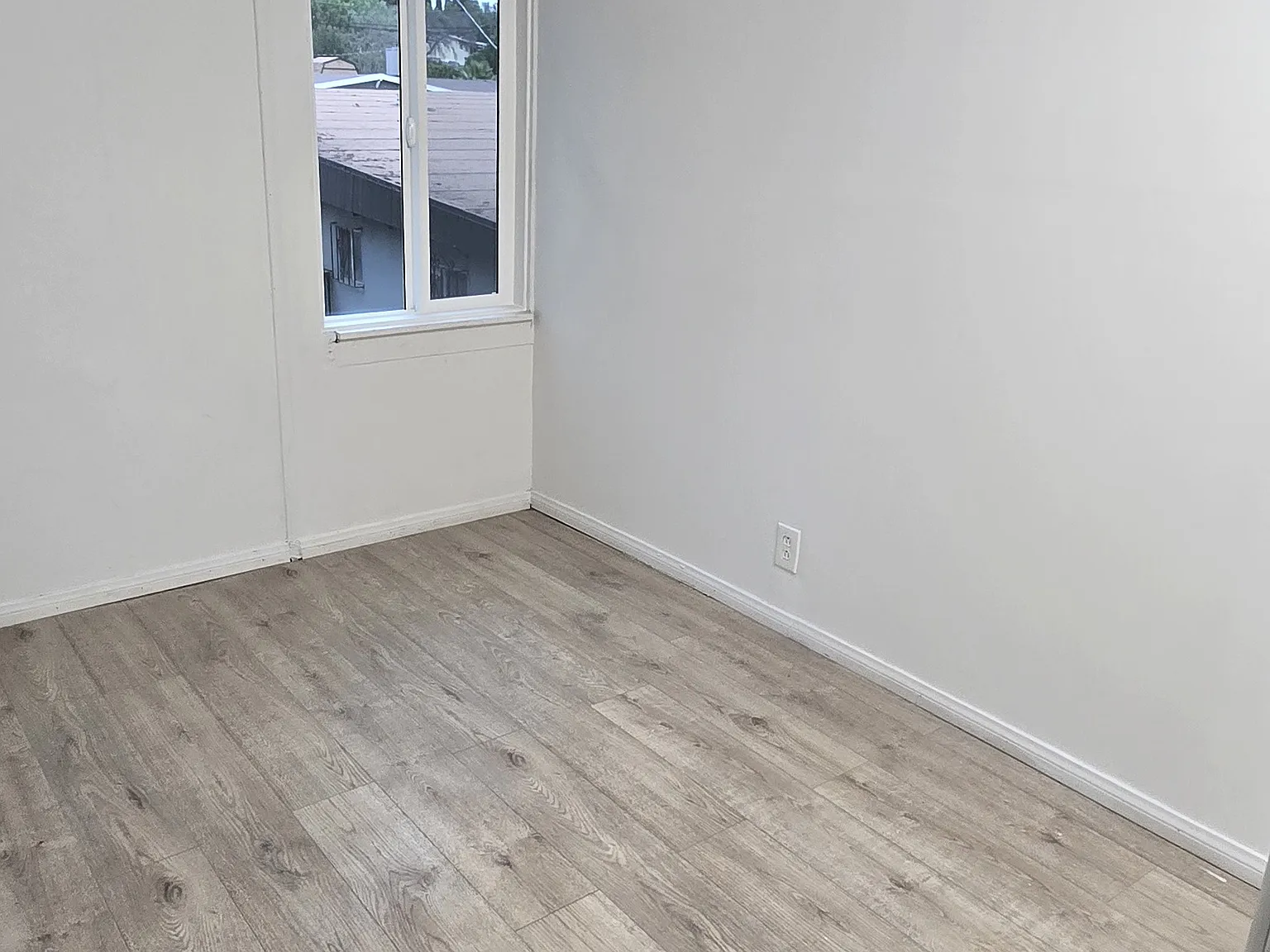 2 bed, 680 sqft, $2,350 — Photo 3