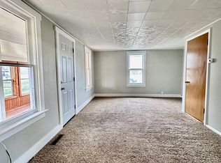 253 4th St SE, Valley City, ND 58072