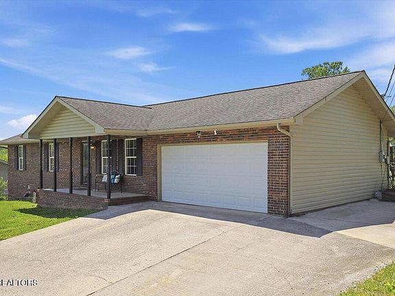 5th image of 267 Michal Ln