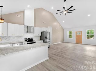 1618 Eaves Rd, Shelby, NC 28152