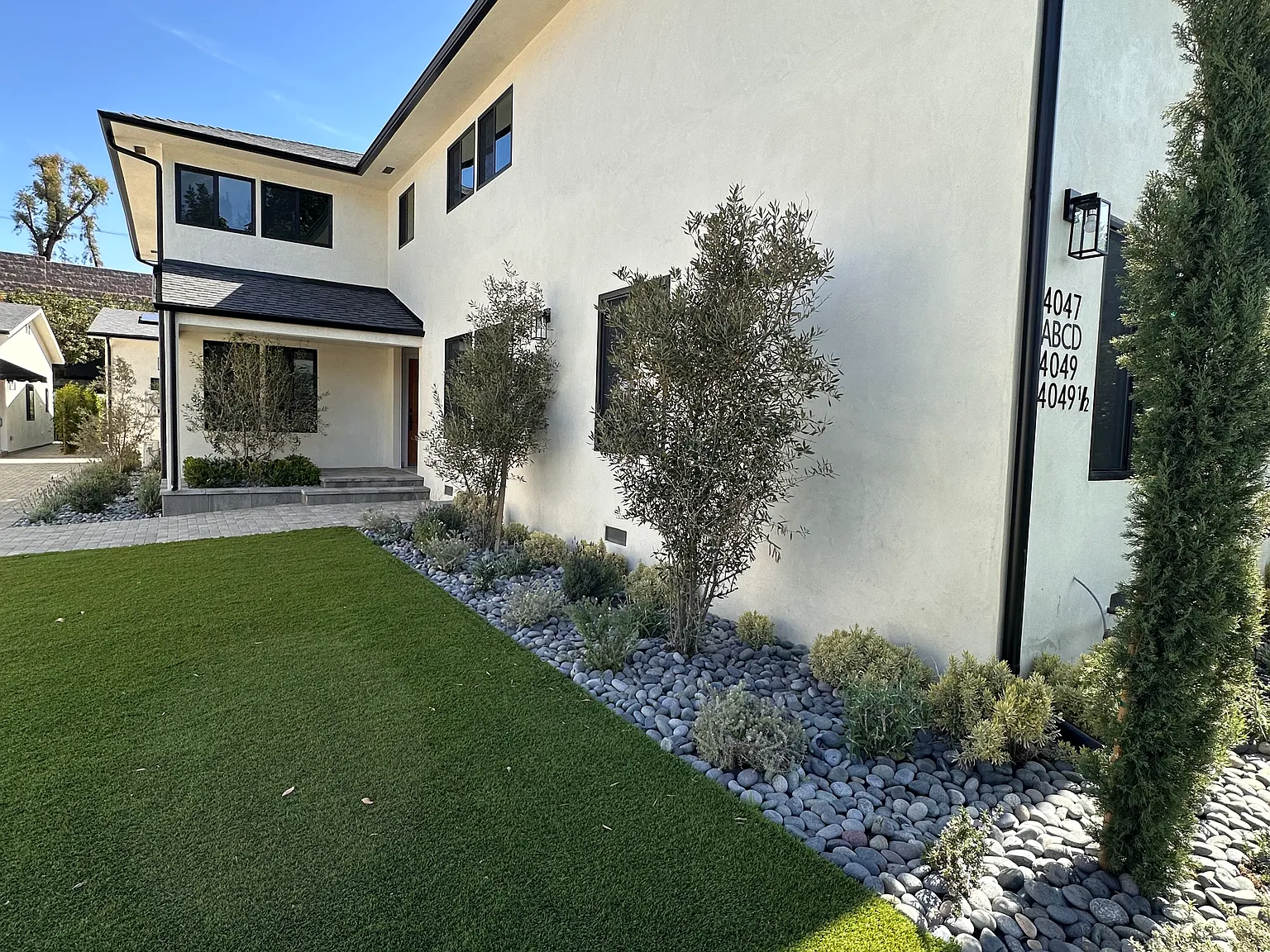 2 bed, 1000 sqft, $3,650 — Photo 1