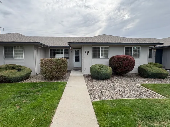 811 S 53rd Ave APT B, Yakima, WA 98908