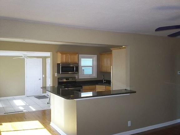 2nd image of 1044 34th Ave N